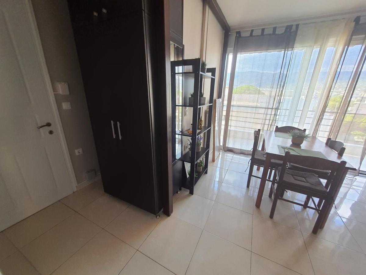 Seaside Beach Apartment Calamata Exterior foto
